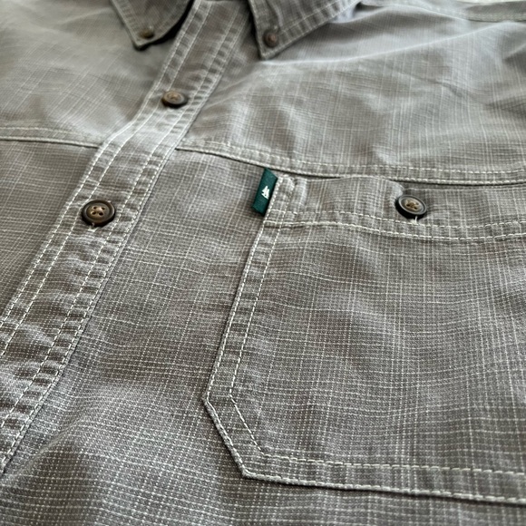 GH Bass & Co Mens Short Sleeve Button down collared Shirt men’s Large - Picture 9 of 10